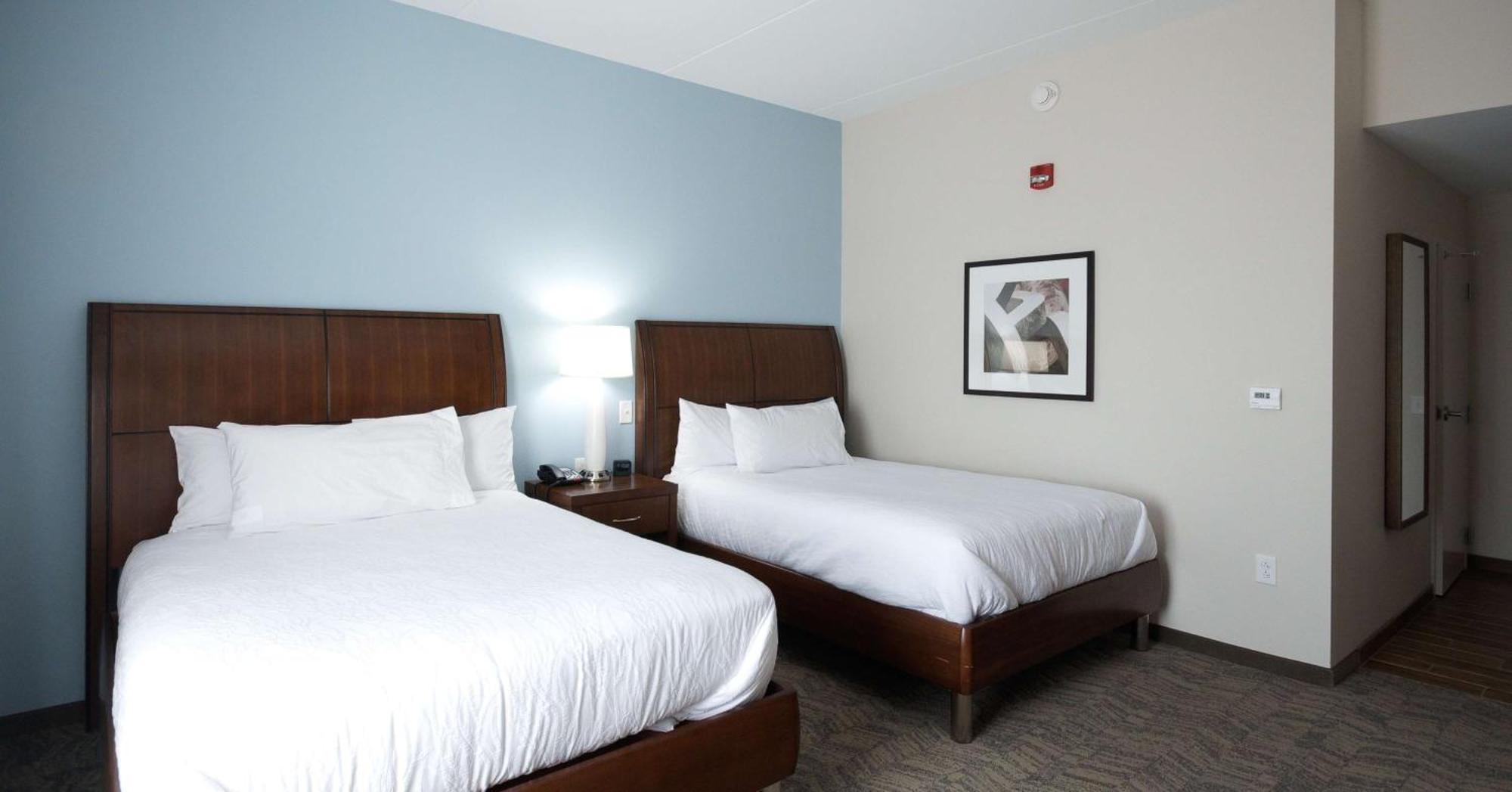 Hilton Garden Inn Хикори Экстерьер фото