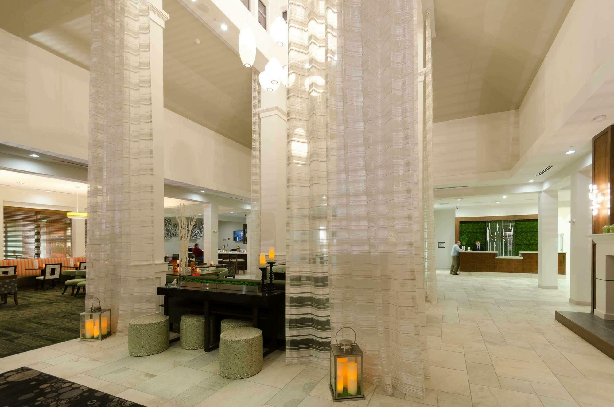 Hilton Garden Inn Хикори Экстерьер фото